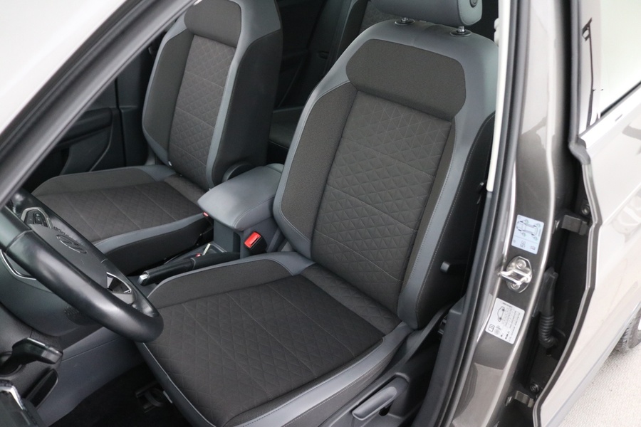 Volkswagen T-Cross vaihtoauto