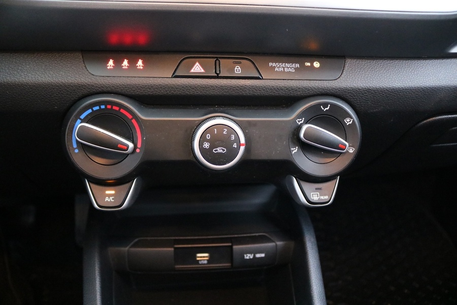 Kia Stonic vaihtoauto