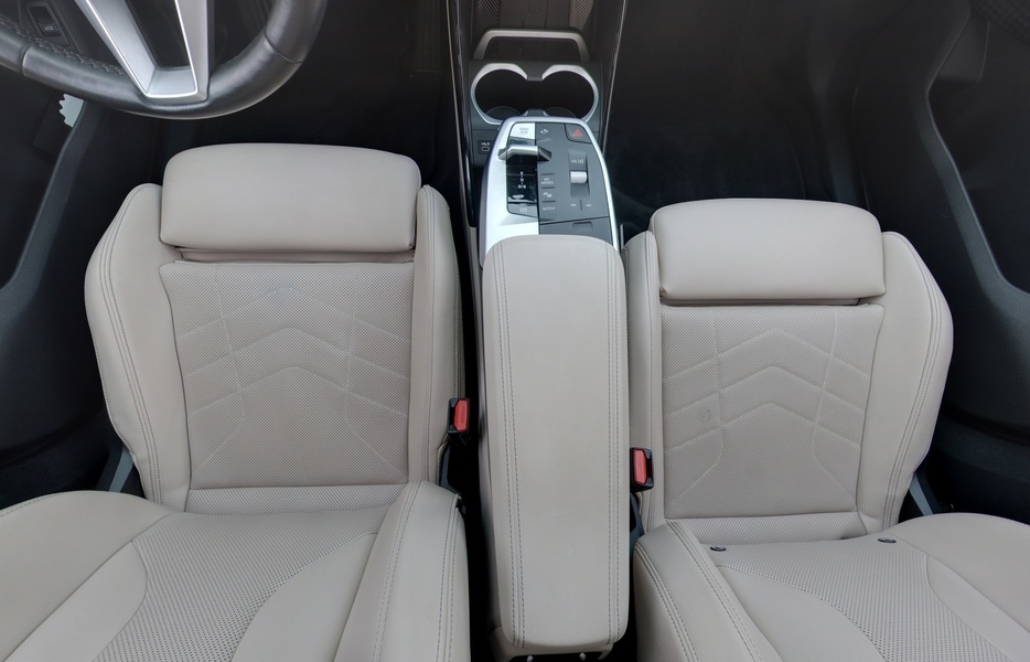 BMW iX1 vaihtoauto