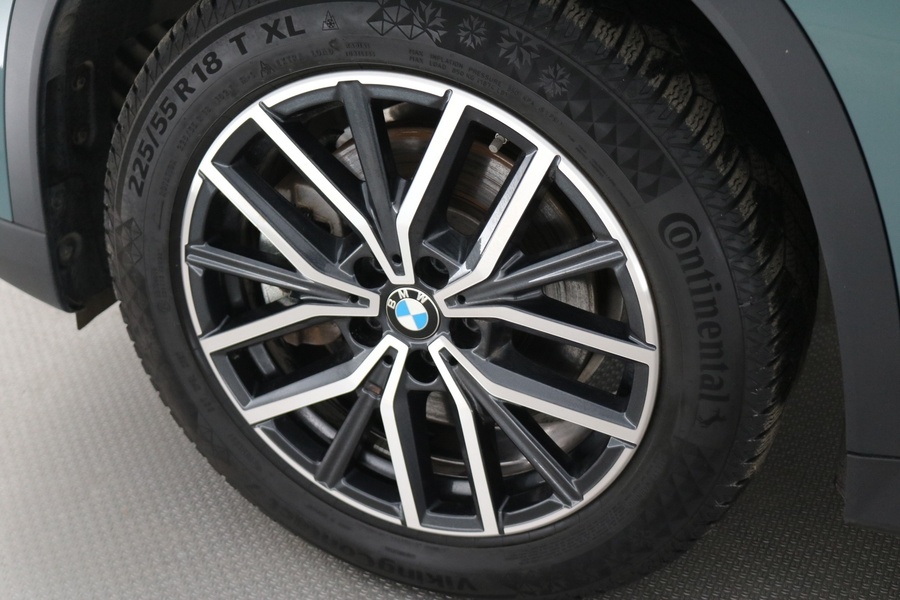 BMW iX1 vaihtoauto