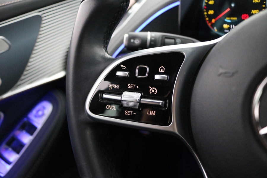 Mercedes-Benz EQC vaihtoauto