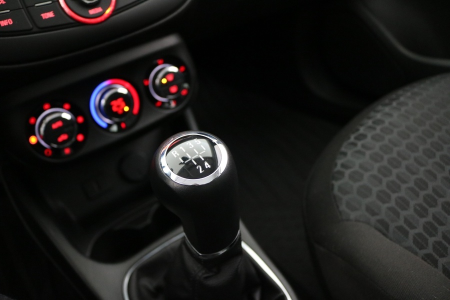 Opel Corsa vaihtoauto