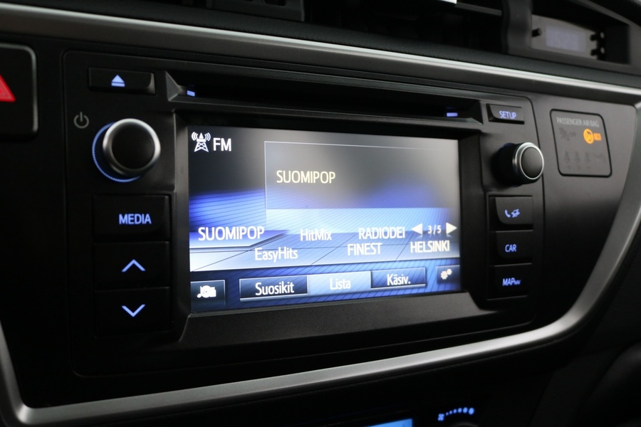 Toyota Auris vaihtoauto