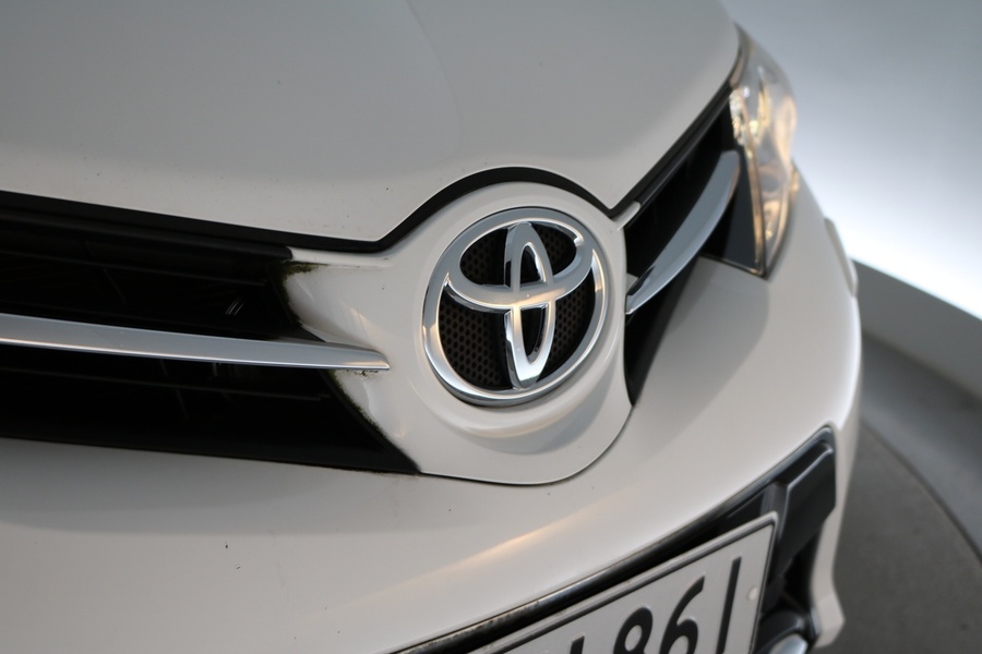 Toyota Auris vaihtoauto