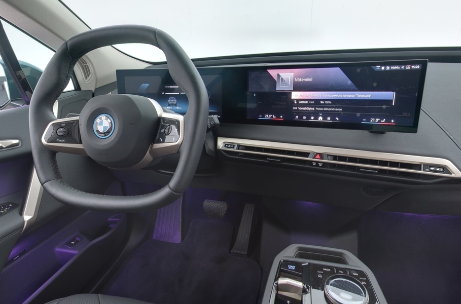 BMW iX vaihtoauto