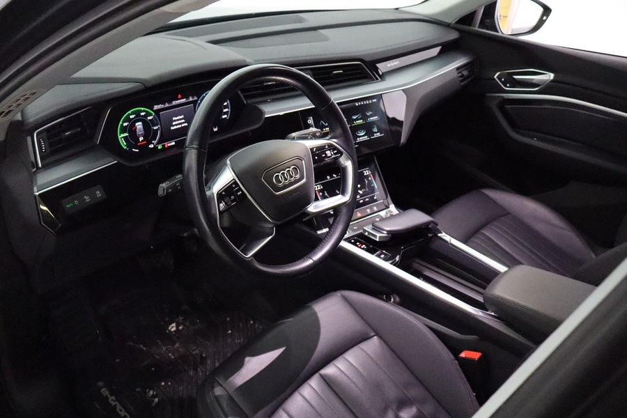 Audi e-tron vaihtoauto