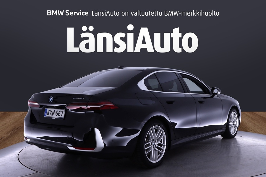 BMW i5 vaihtoauto