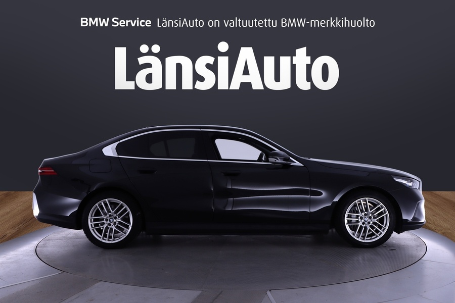 BMW i5 vaihtoauto