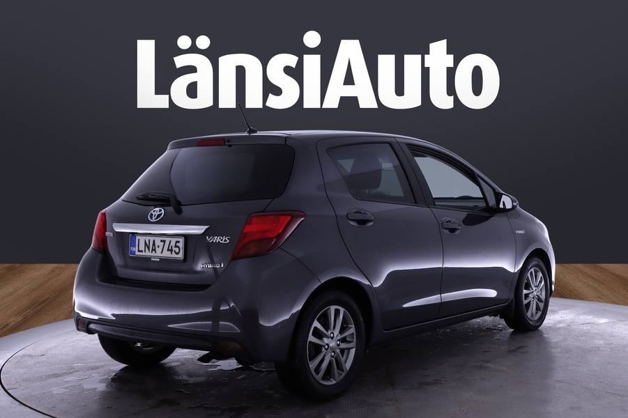 Toyota Yaris vaihtoauto