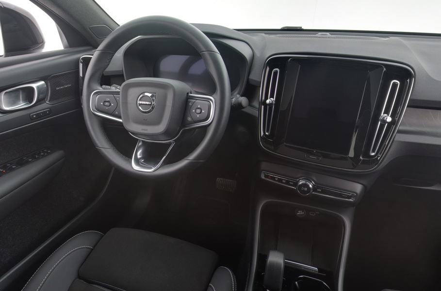 Volvo EC40 vaihtoauto