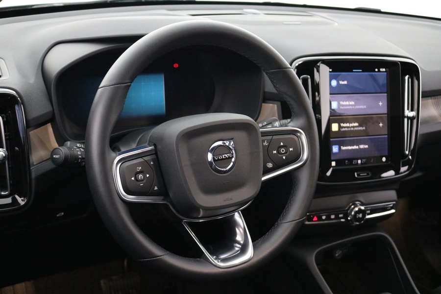 Volvo EC40 vaihtoauto