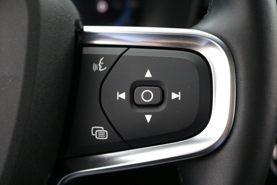 Volvo EC40 vaihtoauto