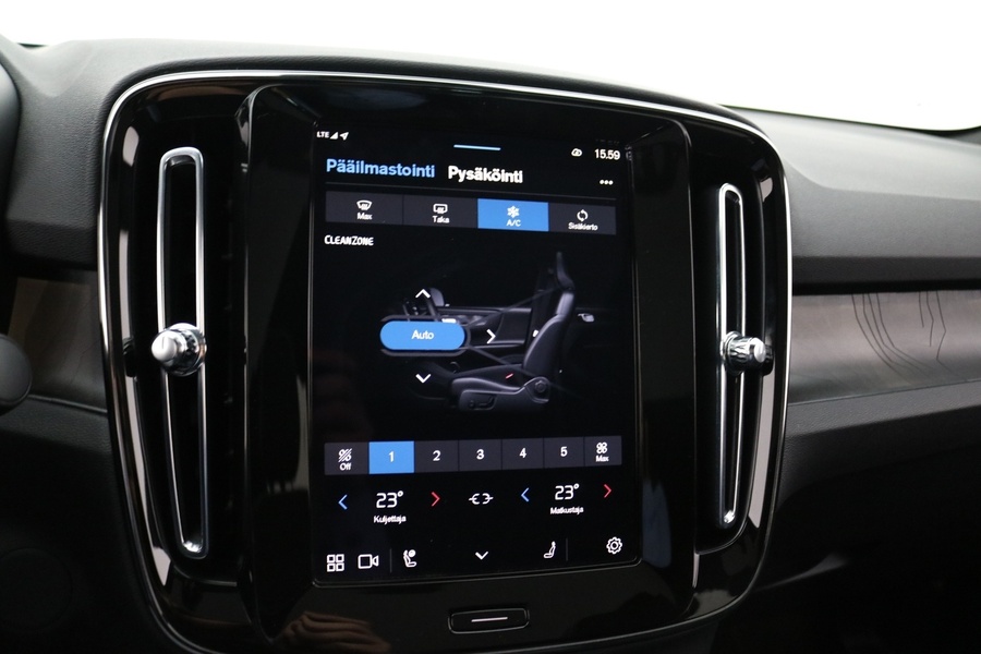 Volvo EC40 vaihtoauto