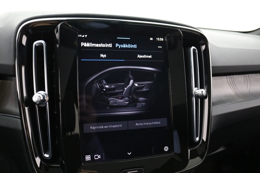 Volvo EC40 vaihtoauto