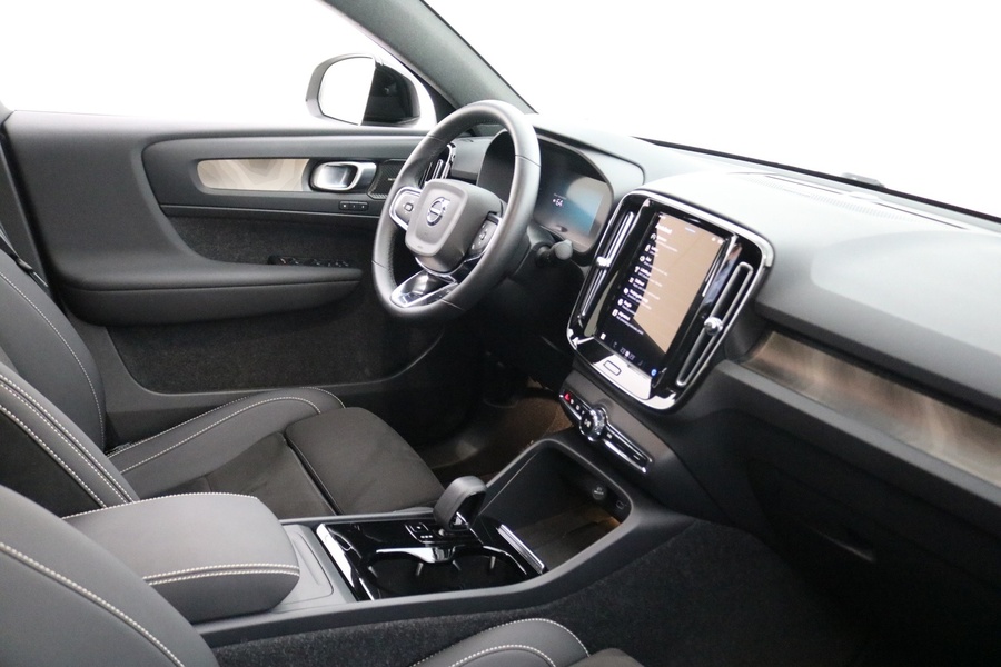 Volvo EC40 vaihtoauto