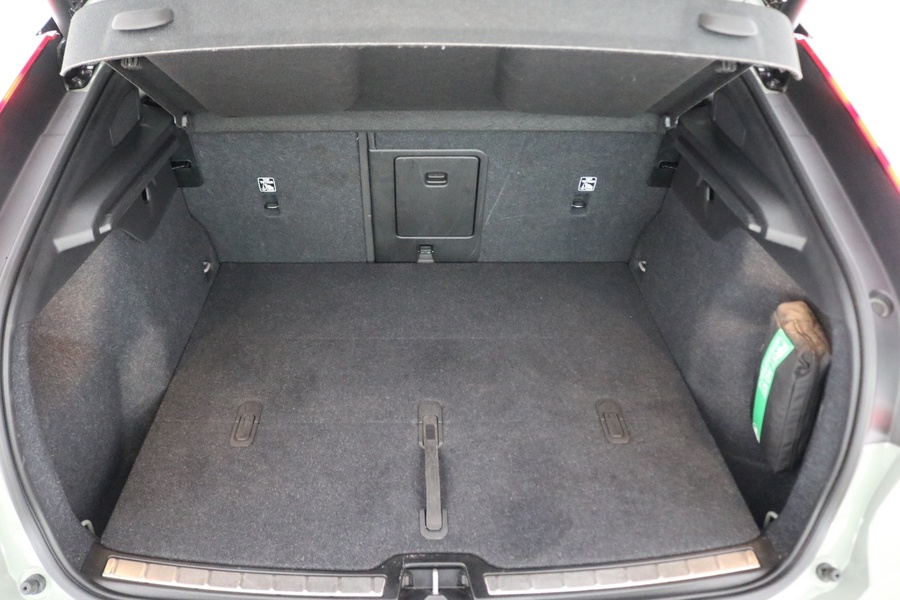 Volvo EC40 vaihtoauto