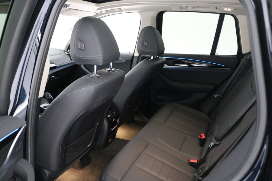 BMW iX3 vaihtoauto