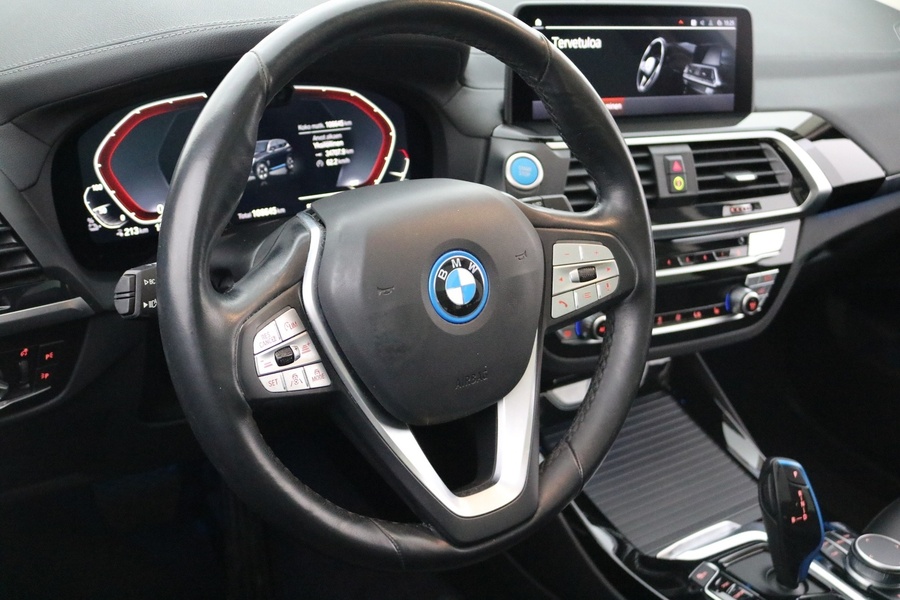 BMW iX3 vaihtoauto