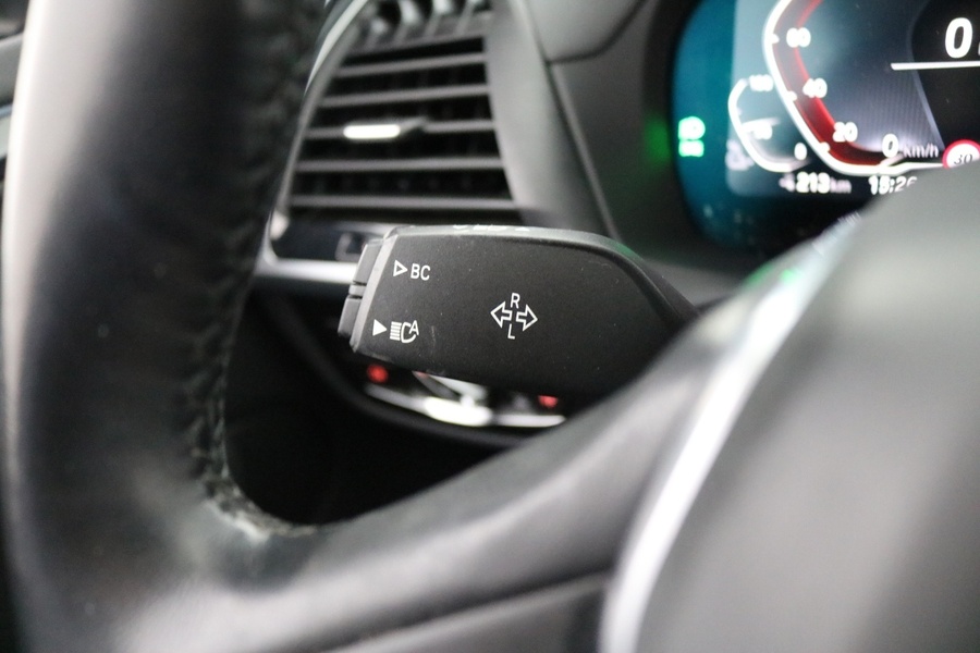 BMW iX3 vaihtoauto