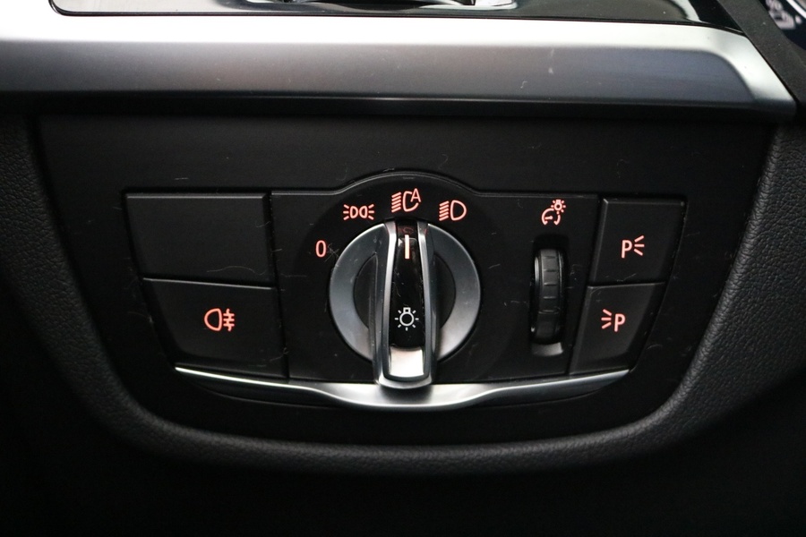 BMW iX3 vaihtoauto