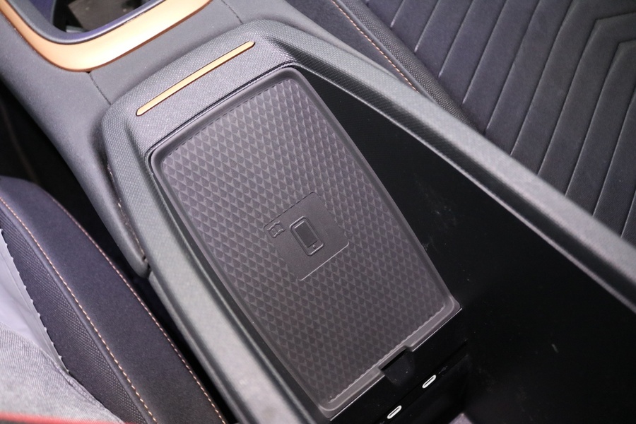 Cupra Born vaihtoauto