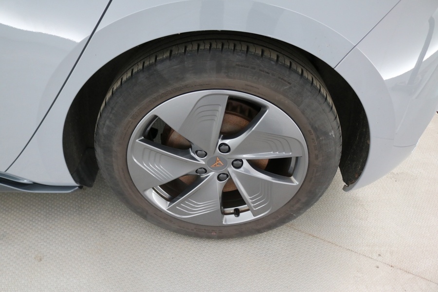 Cupra Born vaihtoauto