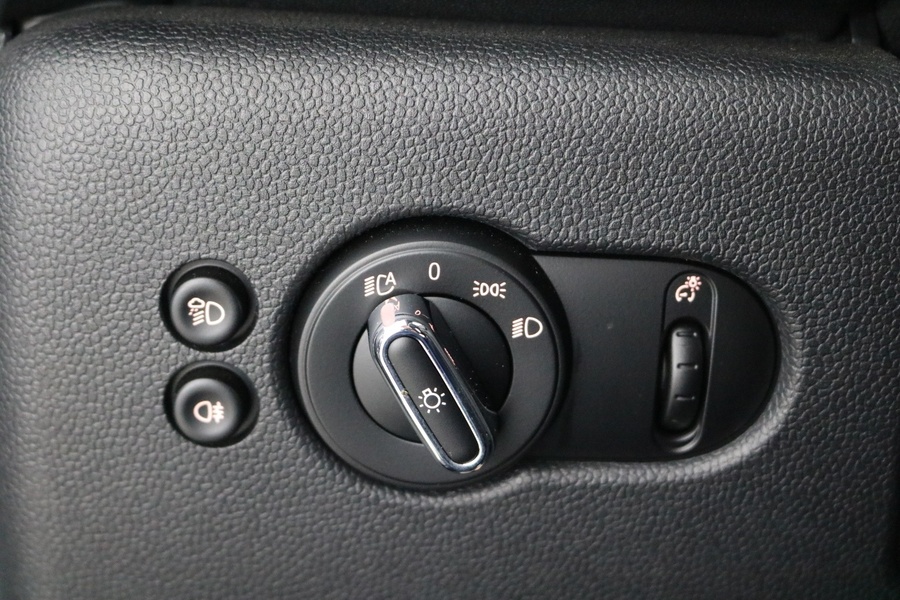 Mini Cooper vaihtoauto