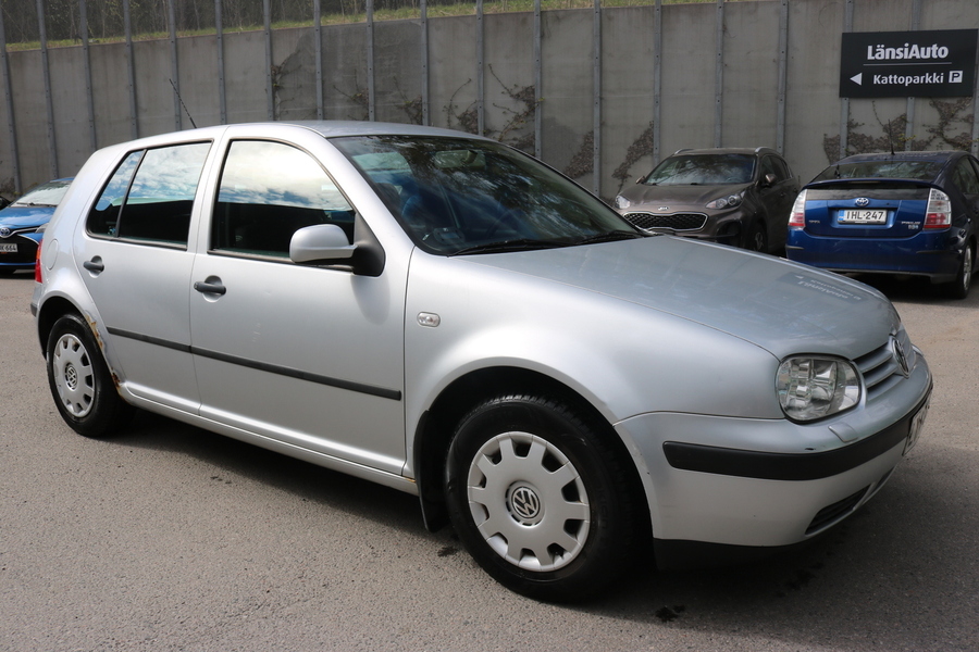 Volkswagen Golf vaihtoauto