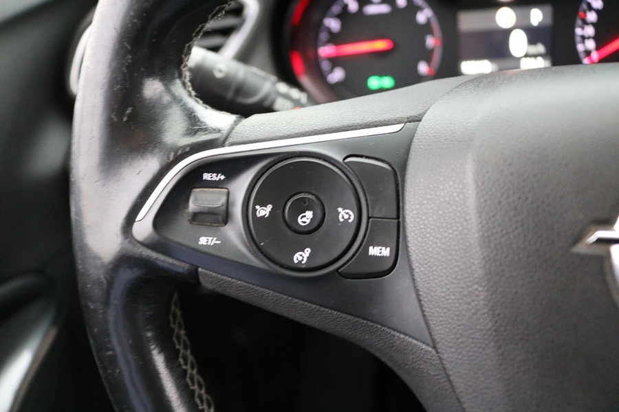 Opel Grandland X vaihtoauto
