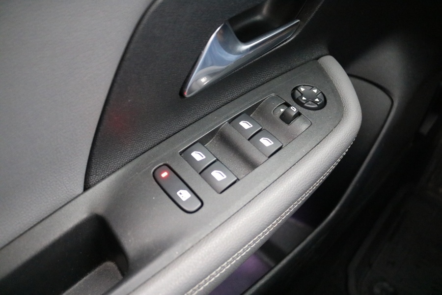 Opel Mokka-e vaihtoauto