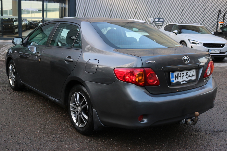 Toyota Corolla vaihtoauto