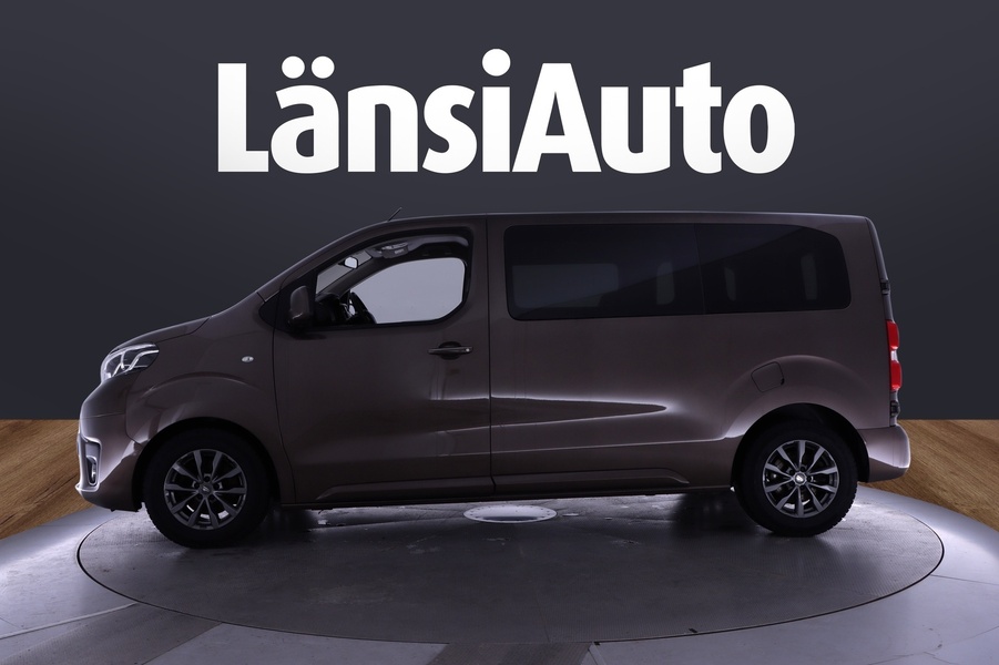 Toyota Proace Verso vaihtoauto