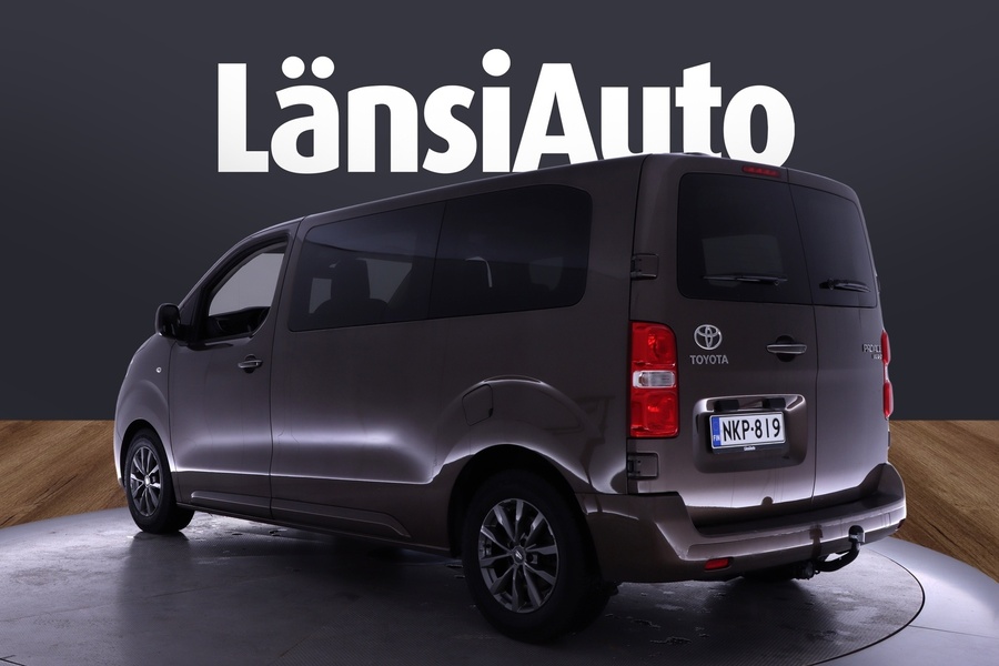 Toyota Proace Verso vaihtoauto