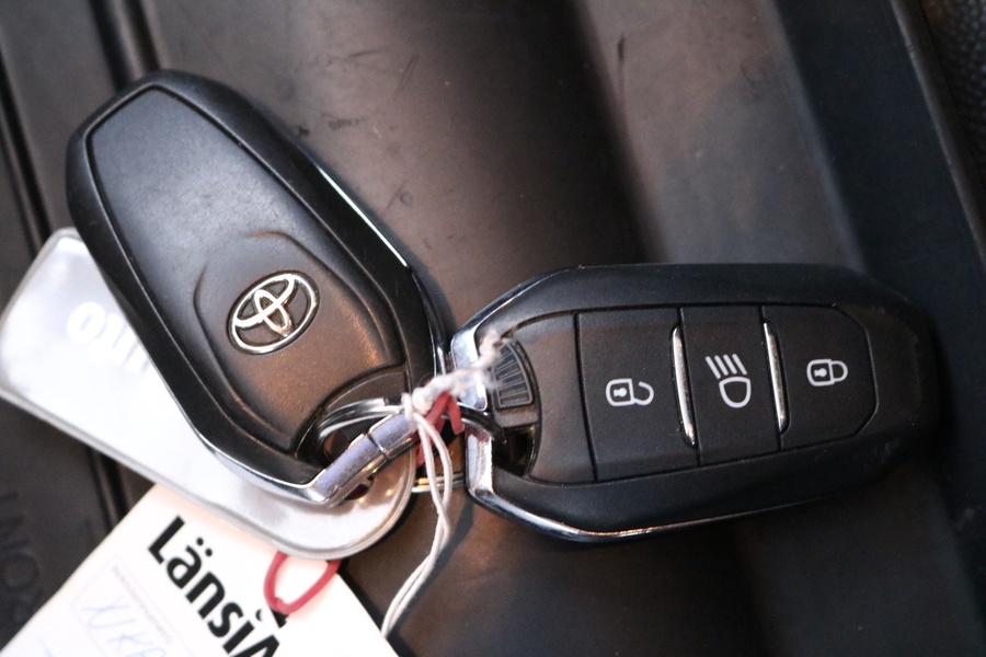 Toyota Proace Verso vaihtoauto