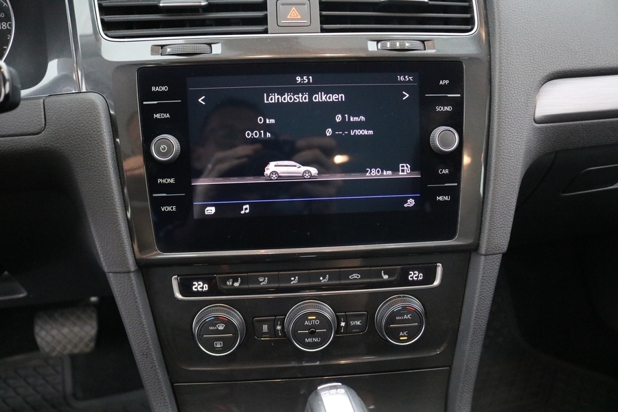 Volkswagen Golf vaihtoauto