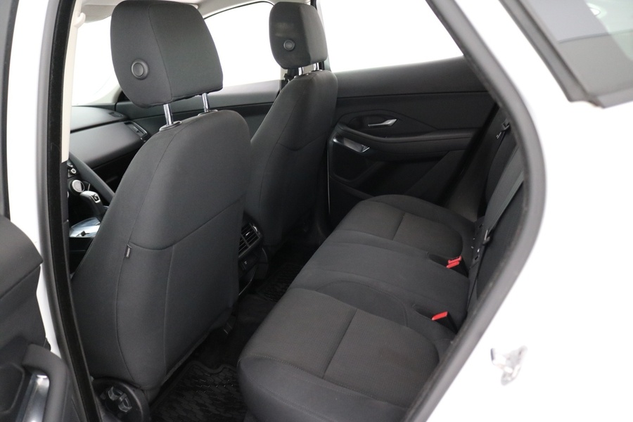 Jaguar E-PACE vaihtoauto