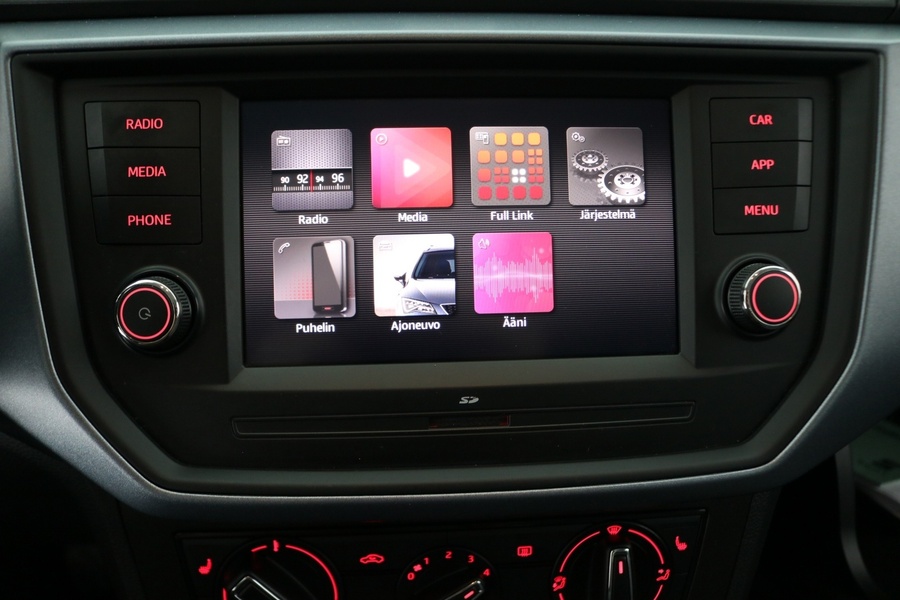 SEAT Arona vaihtoauto