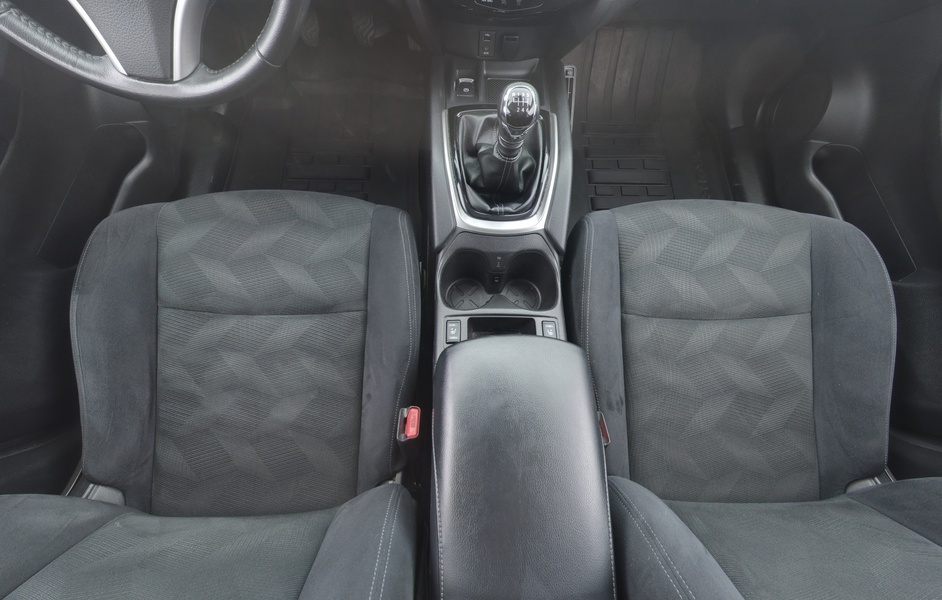 Nissan X-Trail vaihtoauto