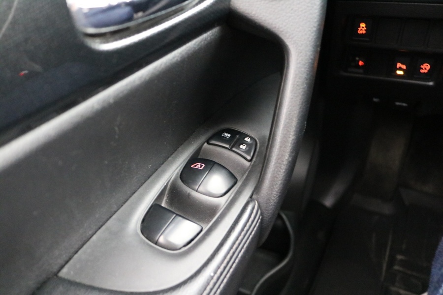 Nissan X-Trail vaihtoauto