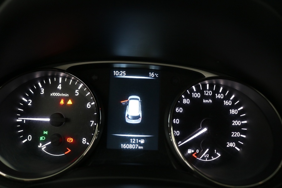 Nissan X-Trail vaihtoauto