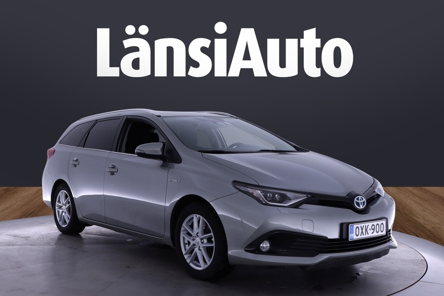 Toyota Auris vaihtoauto