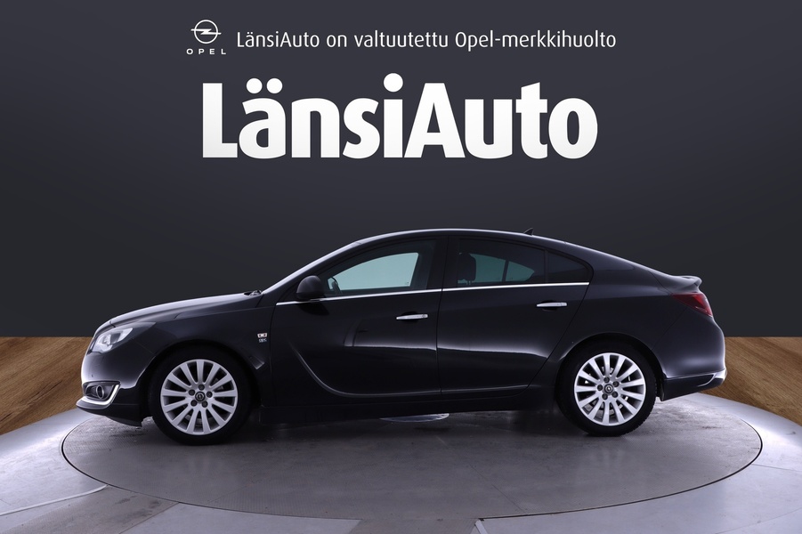 Opel Insignia vaihtoauto