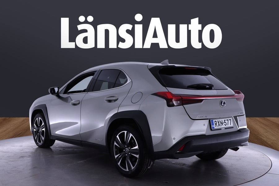 Lexus UX vaihtoauto