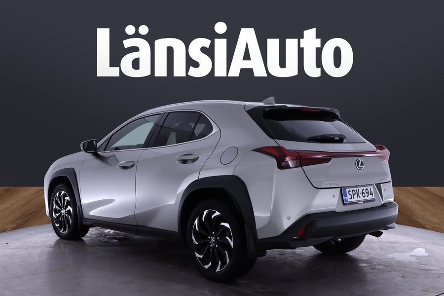Lexus UX vaihtoauto