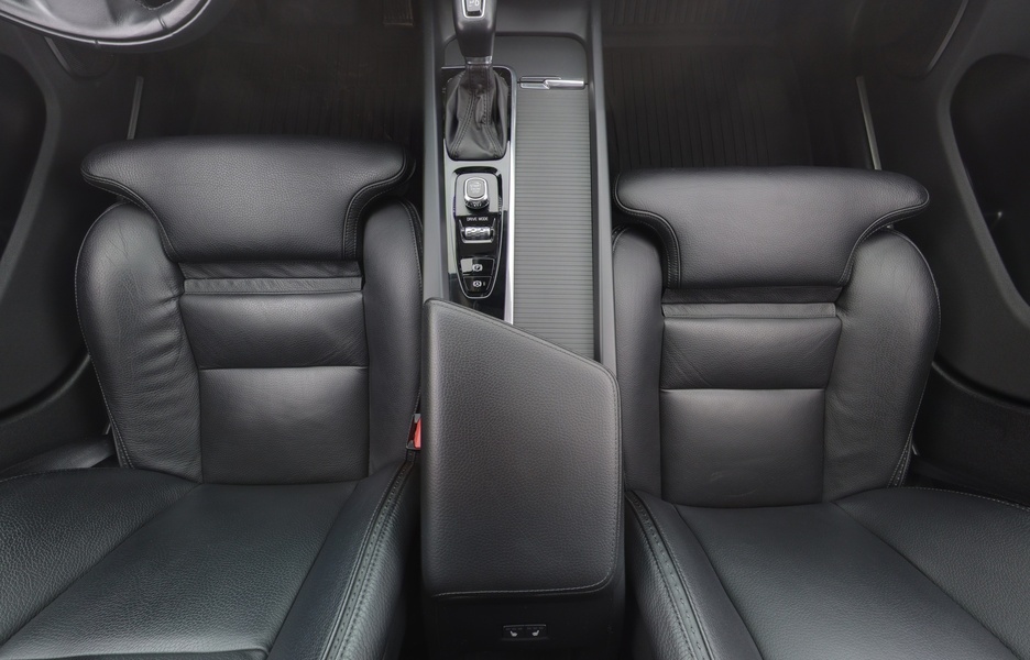 Volvo V60 Cross Country vaihtoauto