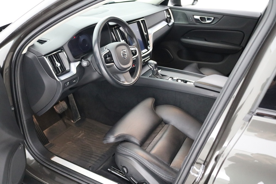 Volvo V60 Cross Country vaihtoauto