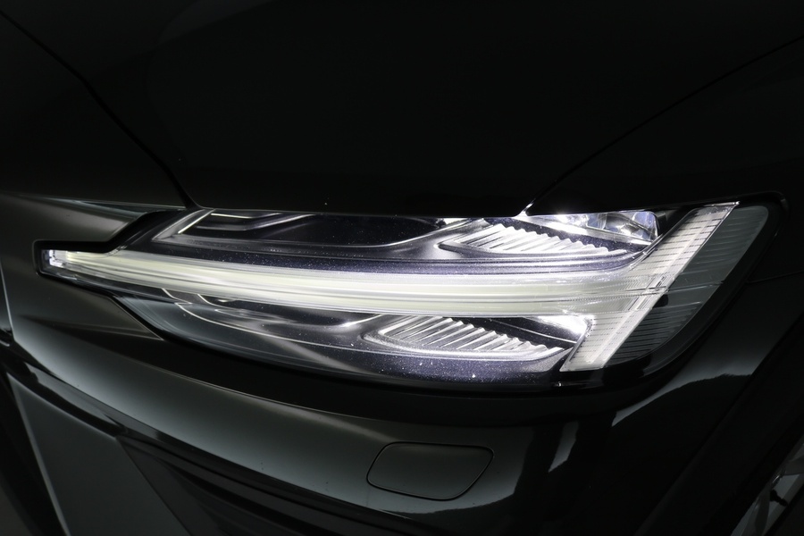 Volvo V60 Cross Country vaihtoauto