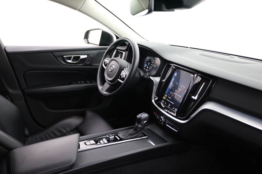 Volvo V60 Cross Country vaihtoauto