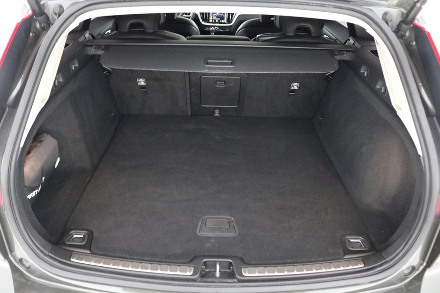 Volvo V60 Cross Country vaihtoauto