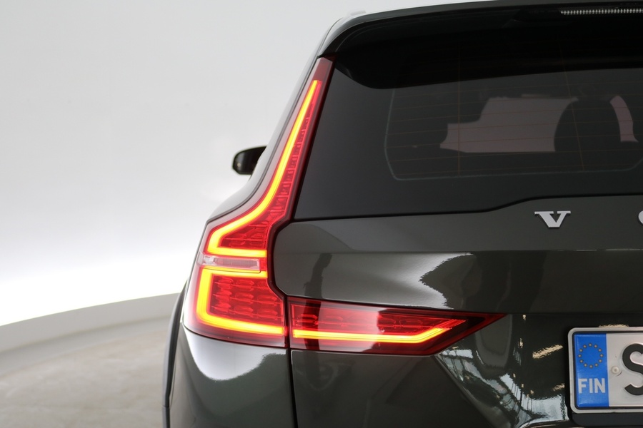 Volvo V60 Cross Country vaihtoauto